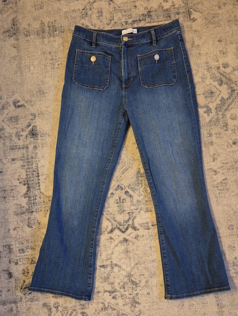 Like New LOFT Women's Dark Blue Kick Crop Jeans - Size 6/28